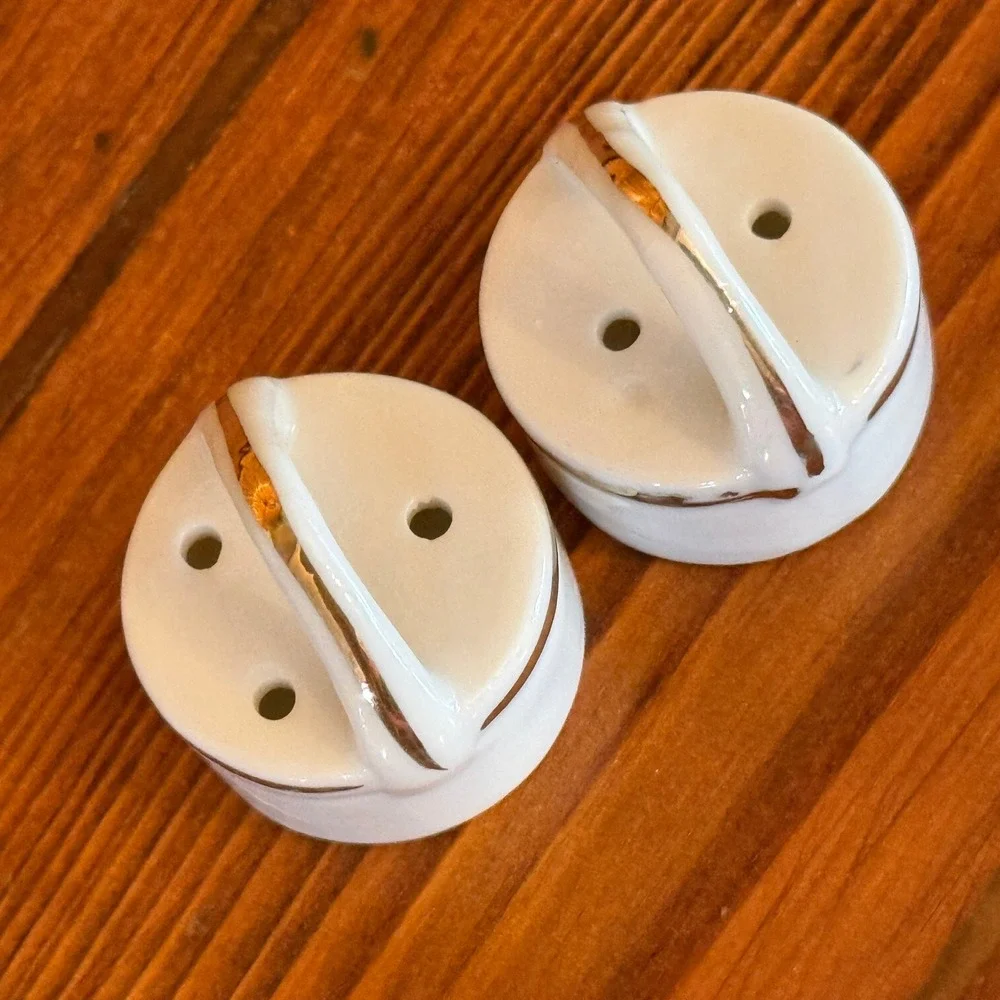 Salt Pepper Shakers White Good Vintage Gold Trim MCM Round